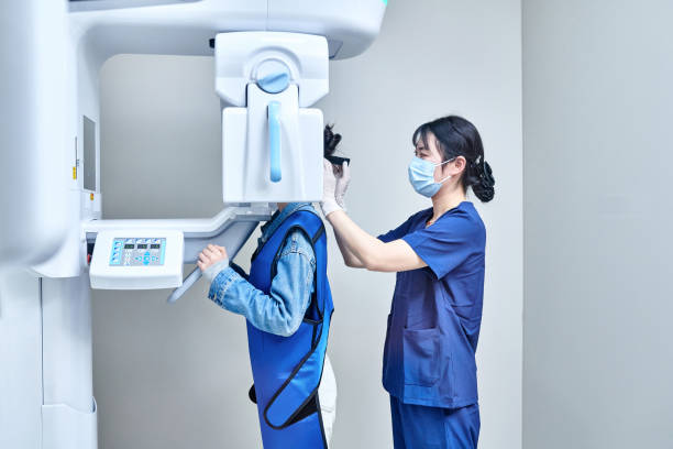 Best Holiday Emergency Dentist in Pleasant Hill, CA